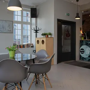 zkontrolujte dostupnost